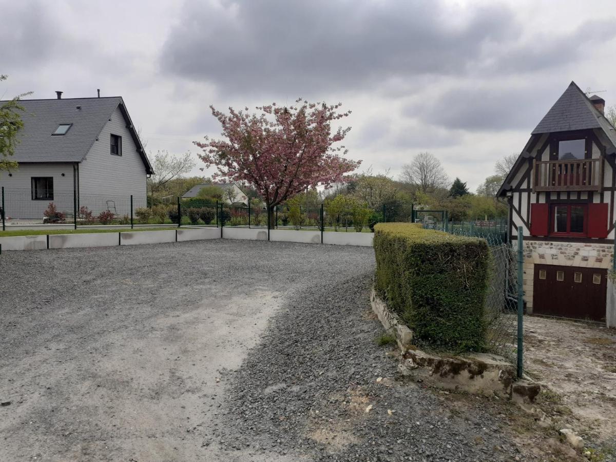 Gite Des Bois Rimbert Beuzeville Exterior photo